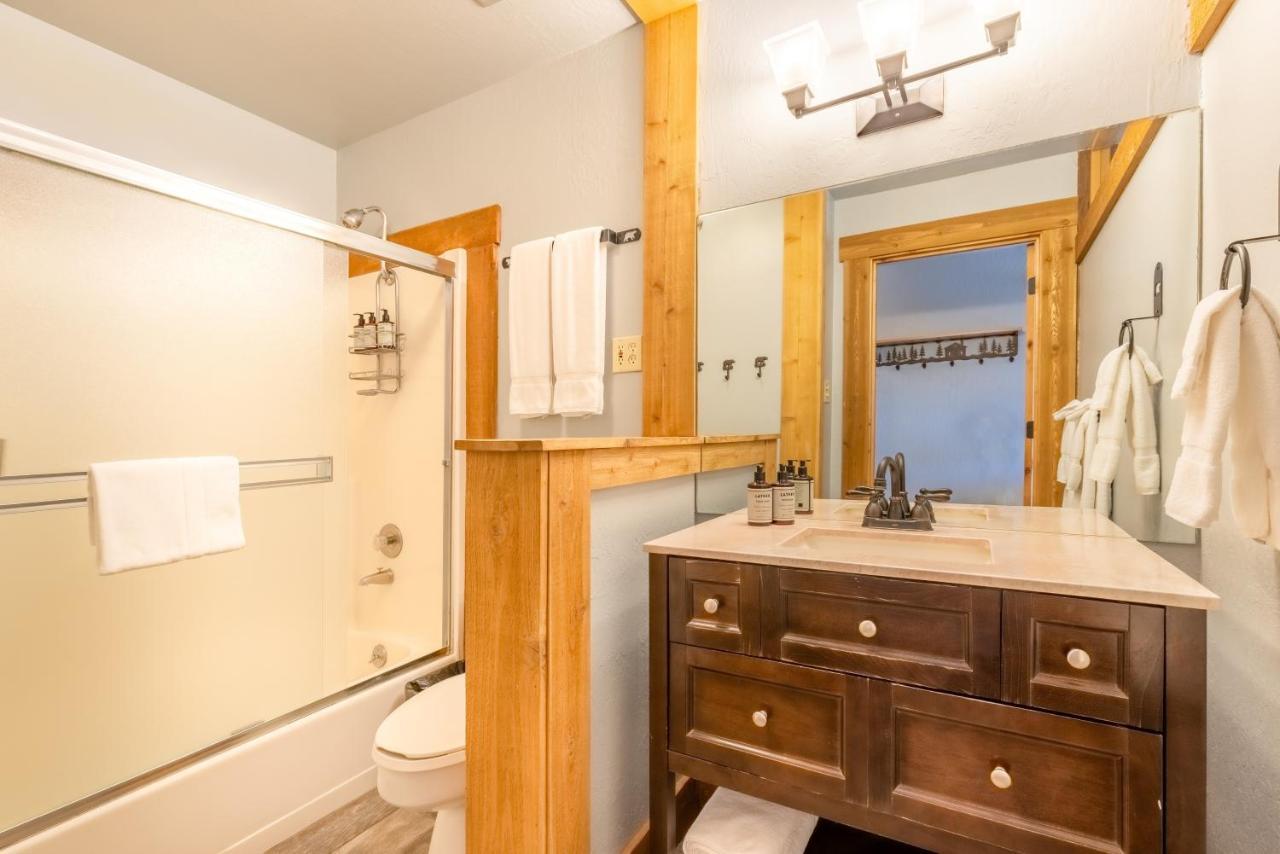 Hotel Style Room In The Timber Creek Lodge Condo Truckee Exteriér fotografie